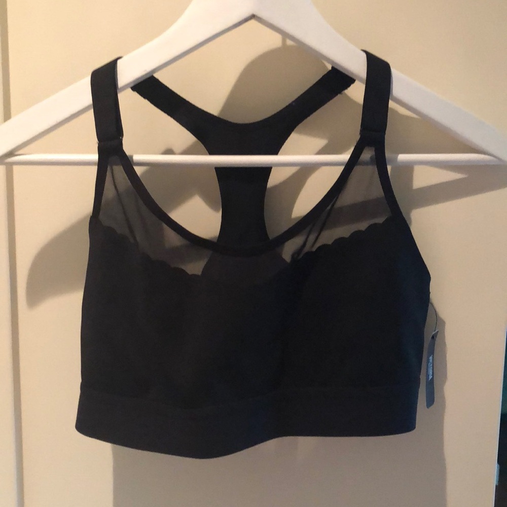 Free gift w/ purchase Victoria’s Secret sports bra